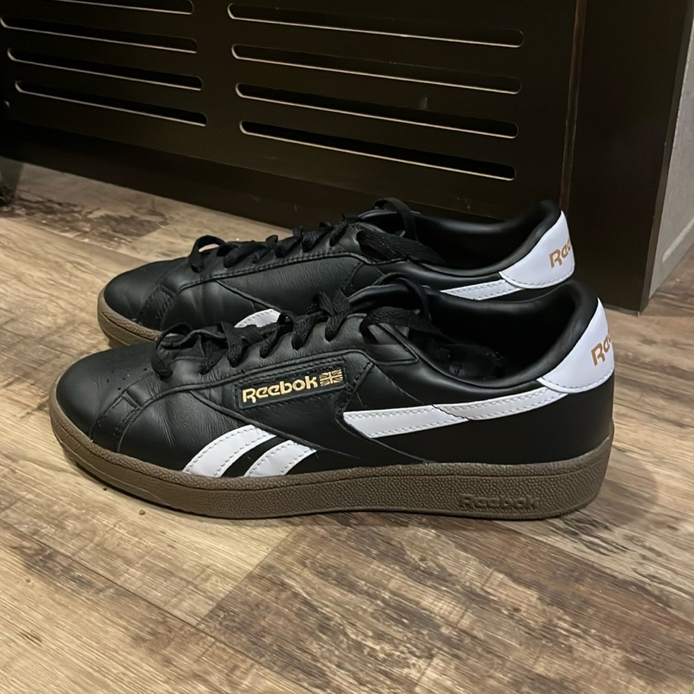 Reebok classic sneakers/9